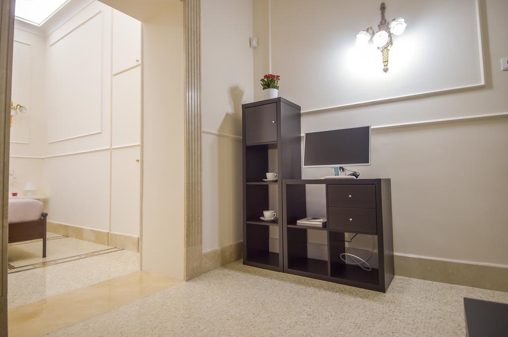 Palazzo Liguori Bed & Breakfast Cava De' Tirreni Bagian luar foto