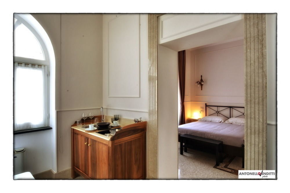 Palazzo Liguori Bed & Breakfast Cava De' Tirreni Bagian luar foto
