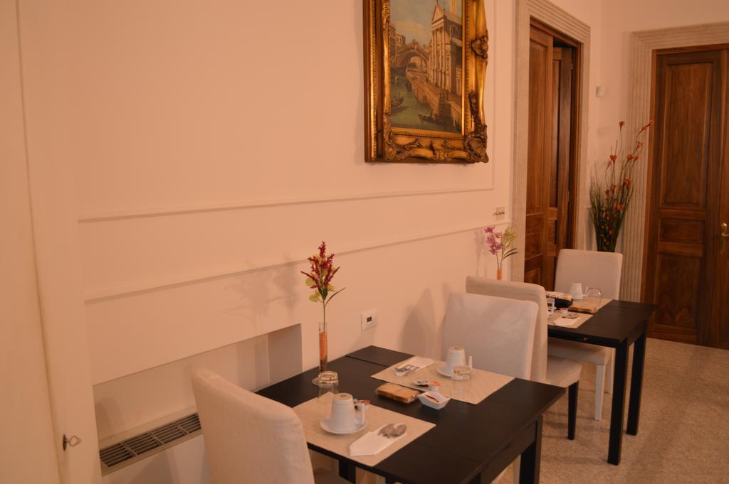 Palazzo Liguori Bed & Breakfast Cava De' Tirreni Bagian luar foto